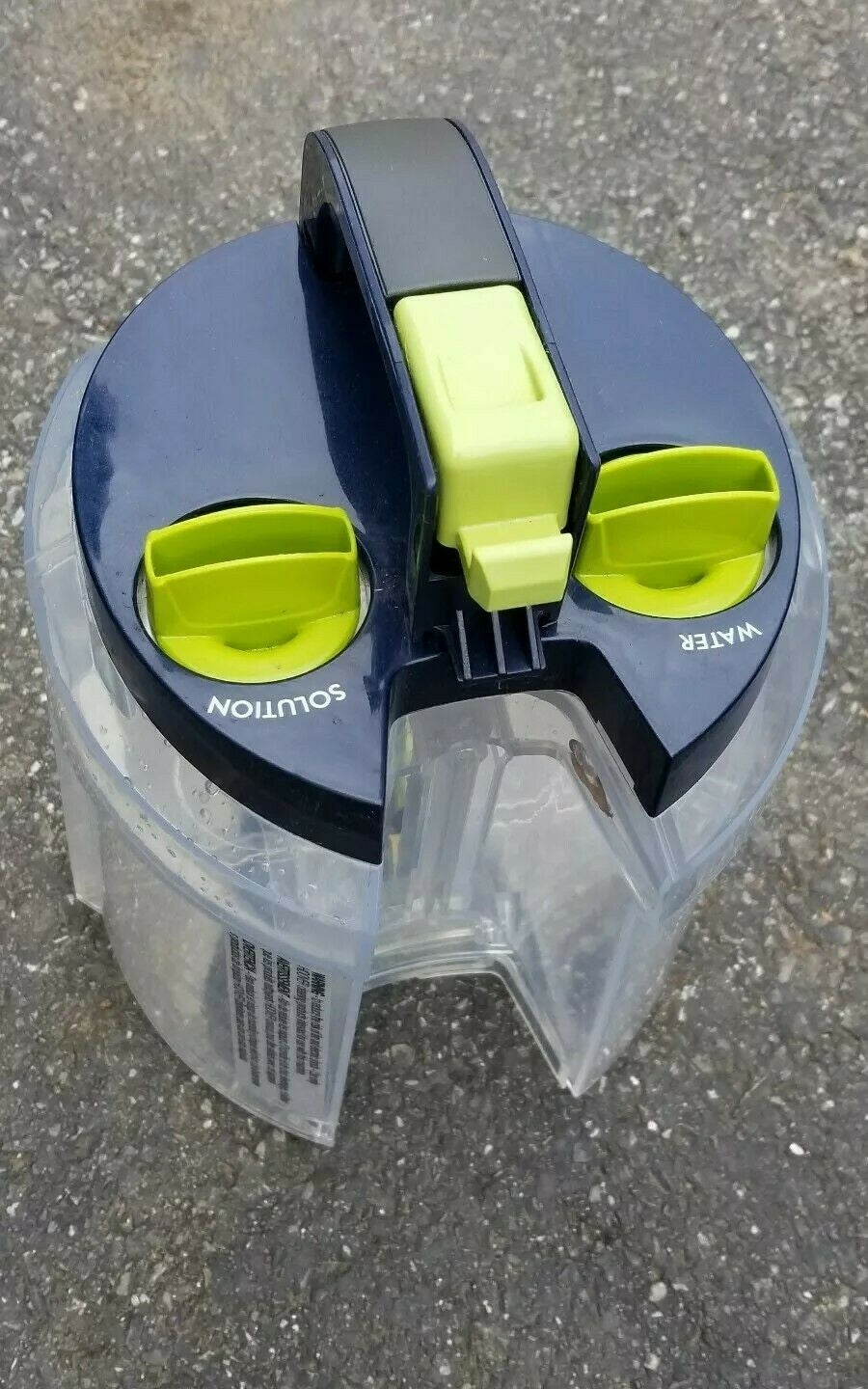 SOLUTION TANK ASSEMBLY-HOOVER FH51101