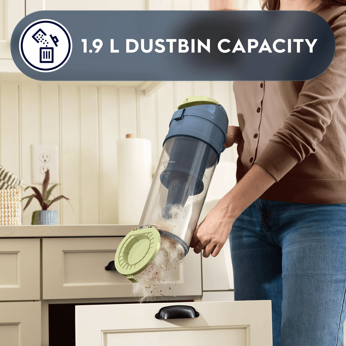 Electrolux Ultimate500 Pet EHVS55P5AD upright vacuum, Denim Blue