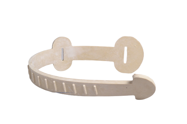 1KE0425600  C2401     CORD RESTRAINT