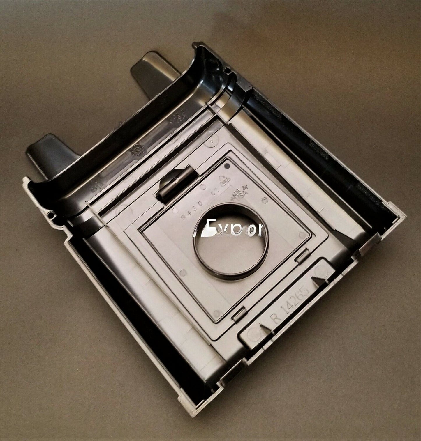 GENUINE Rainbow vacuum HEPA Filter Cover Air Exhaust for E2 Black R14447