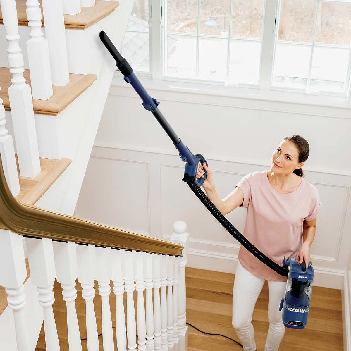 SHARK UV850-REF,DUOCLEAN,LIFT-AWAY,BAGLESS